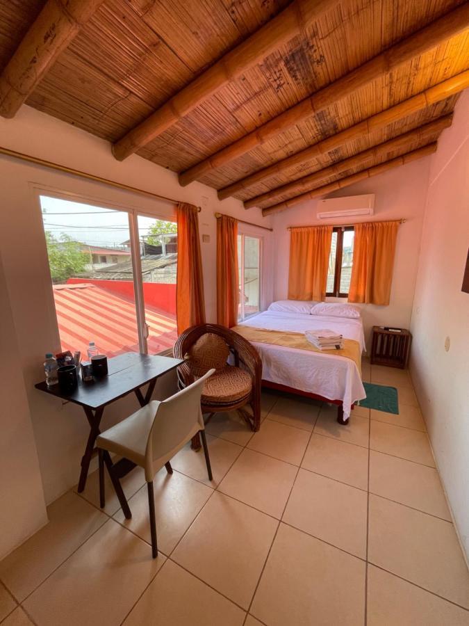 La Casa Naranja Bed And Breakfast Olón Eksteriør bilde