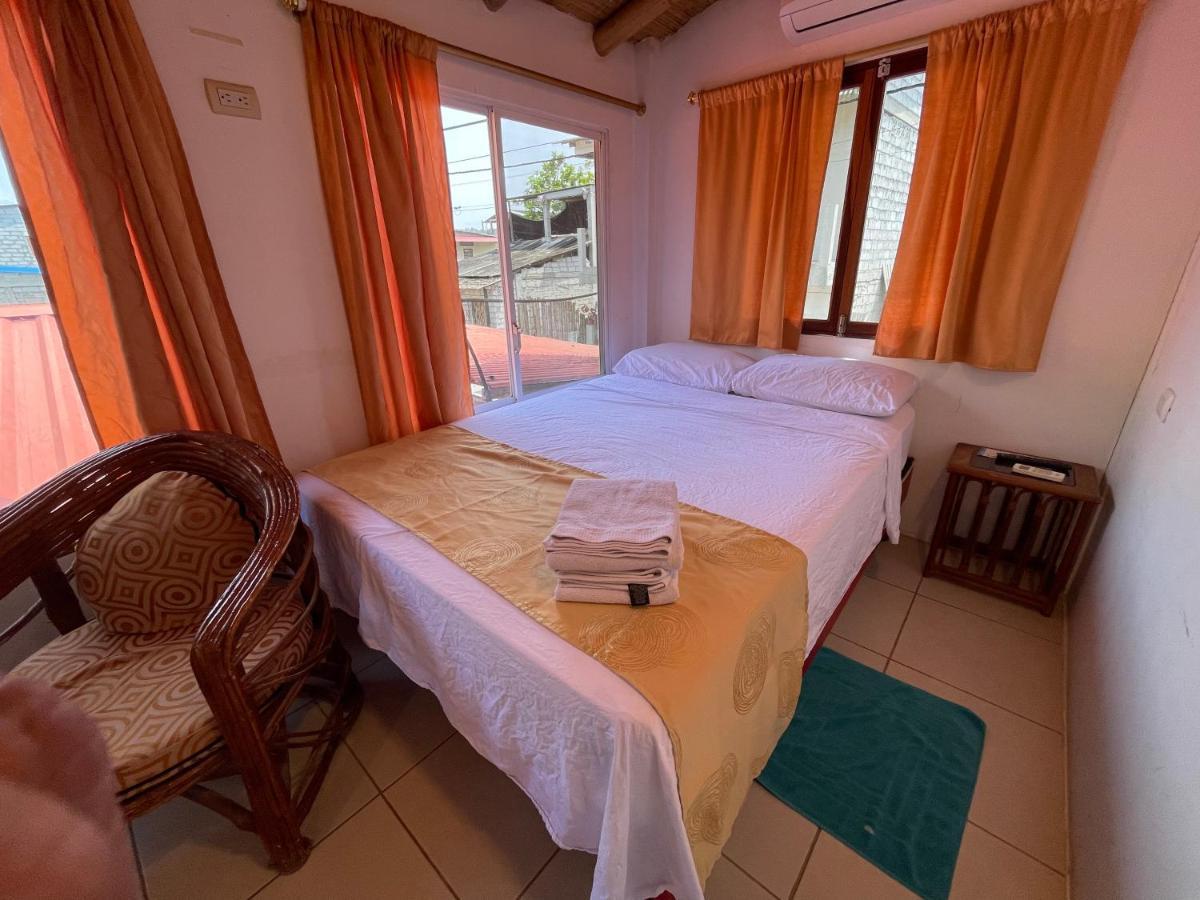 La Casa Naranja Bed And Breakfast Olón Eksteriør bilde